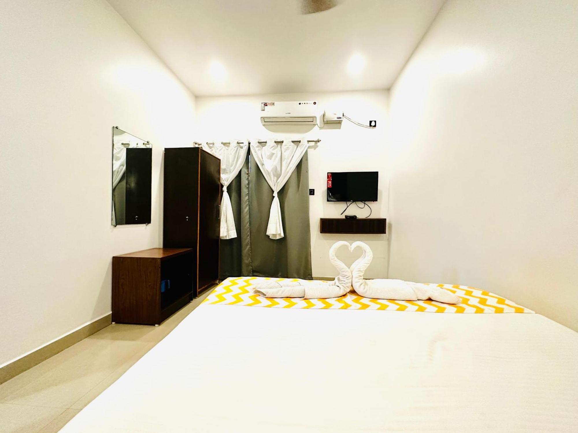 Hotel Baga Bay 200 Meters From Baga Beach 外观 照片