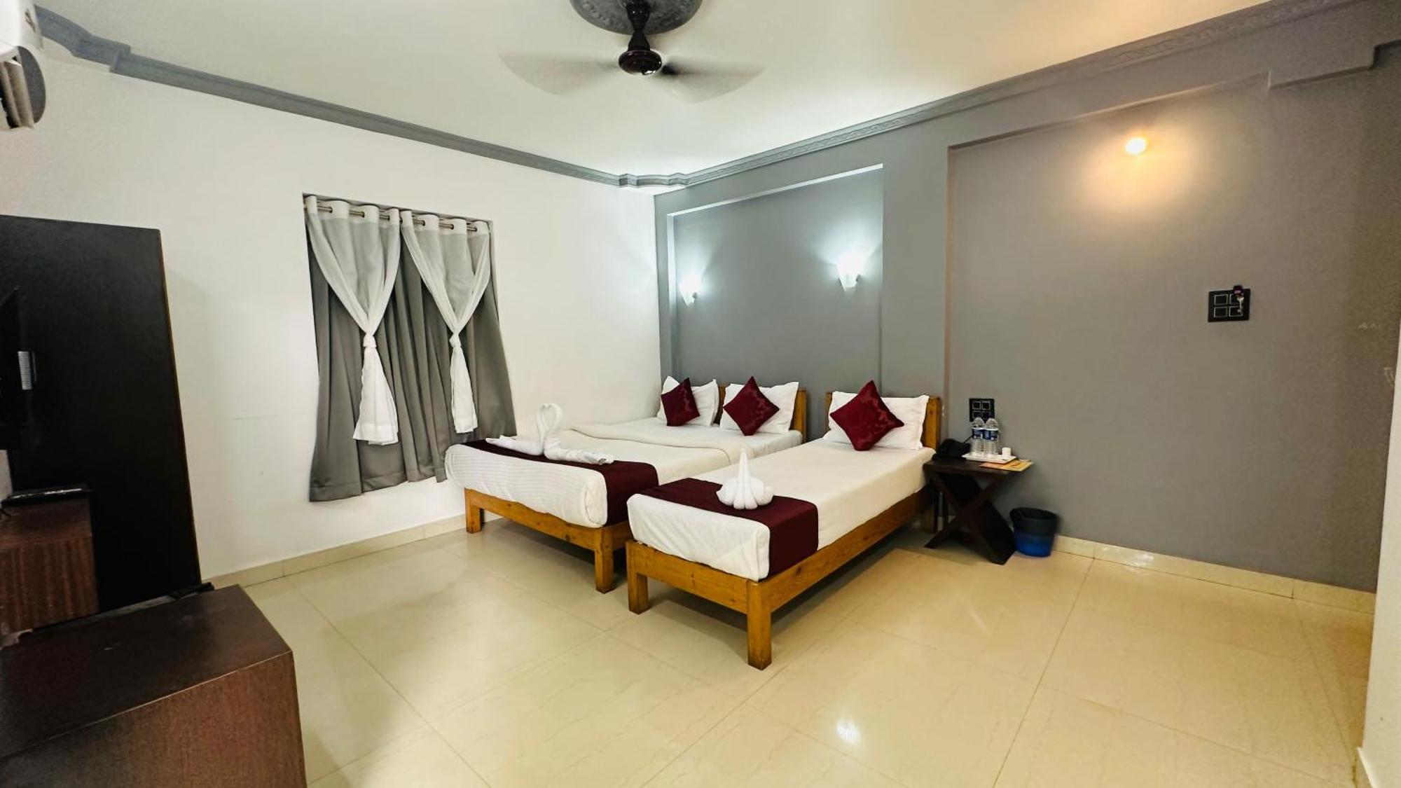 Hotel Baga Bay 200 Meters From Baga Beach 外观 照片